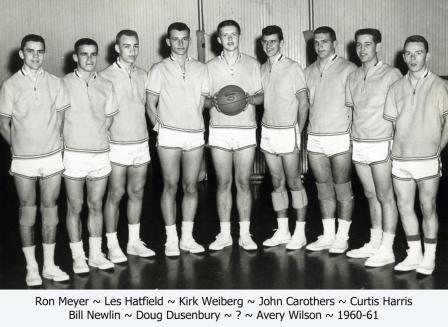 1960-61-Basketball-Team-Web